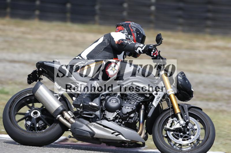 /37 09.08.2026  Pluess Motosport ADR/Freies Fahren/89